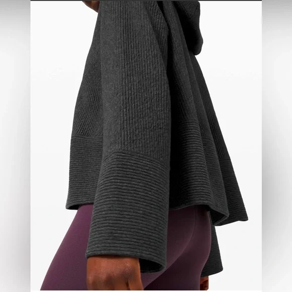 Lululemon Retreat Yourself Hoodie - Picture 3 of 5